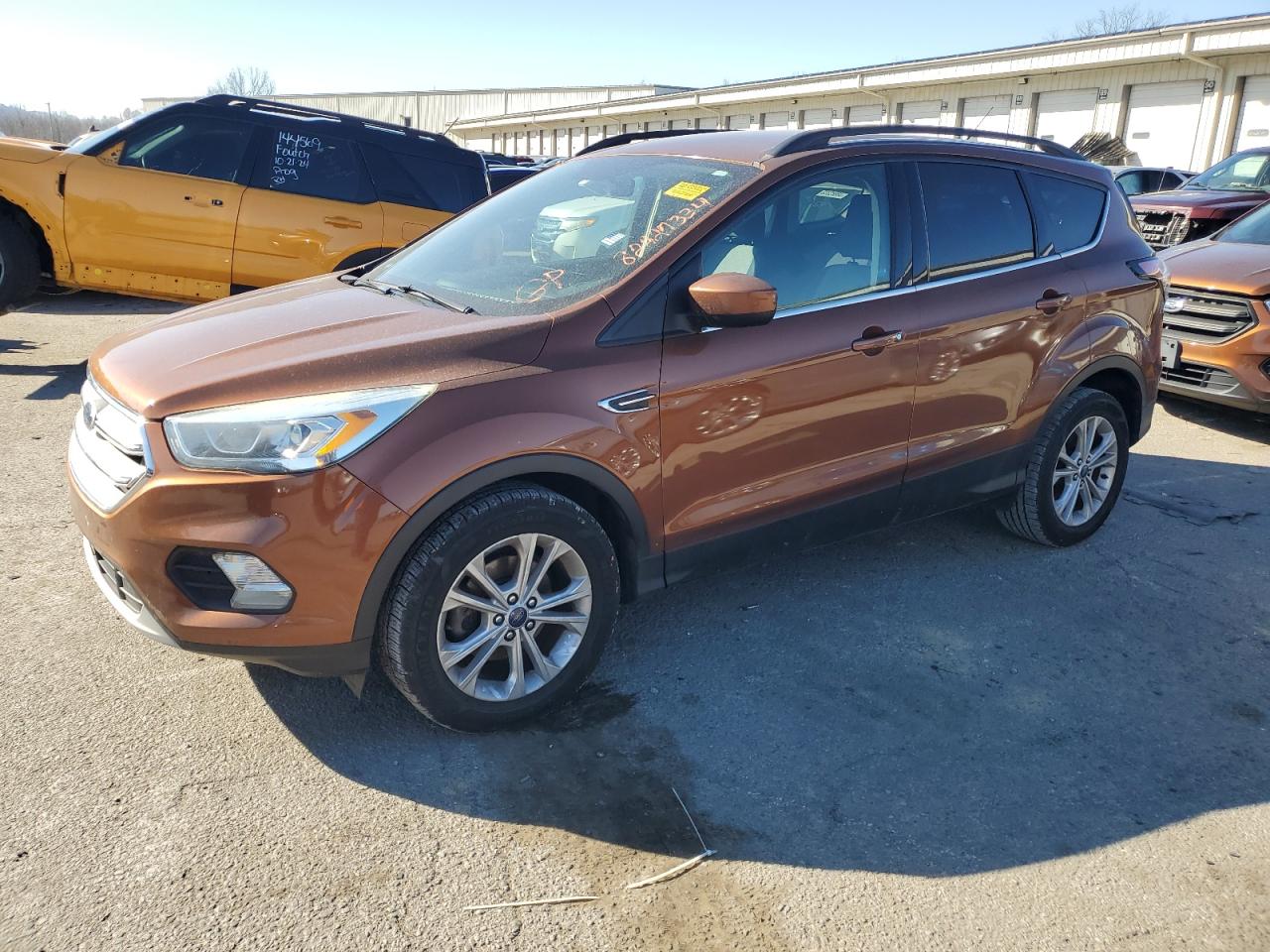 Lot #3025820312 2017 FORD ESCAPE SE