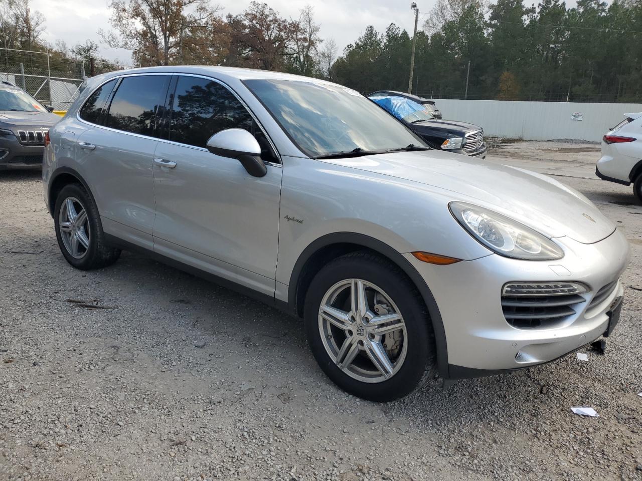 Lot #3025967976 2011 PORSCHE CAYENNE S