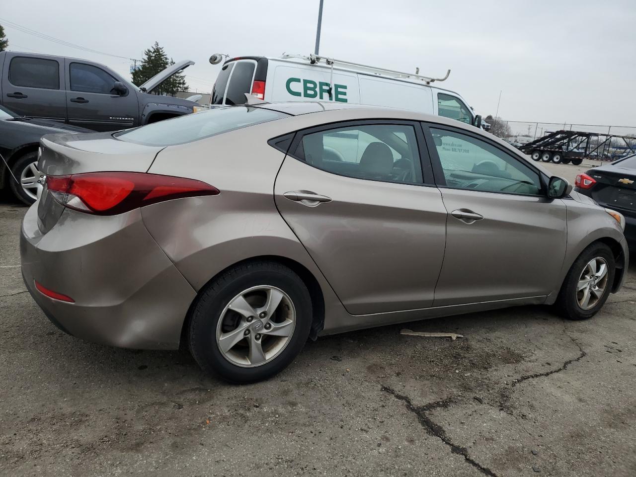 Lot #3044502779 2015 HYUNDAI ELANTRA SE