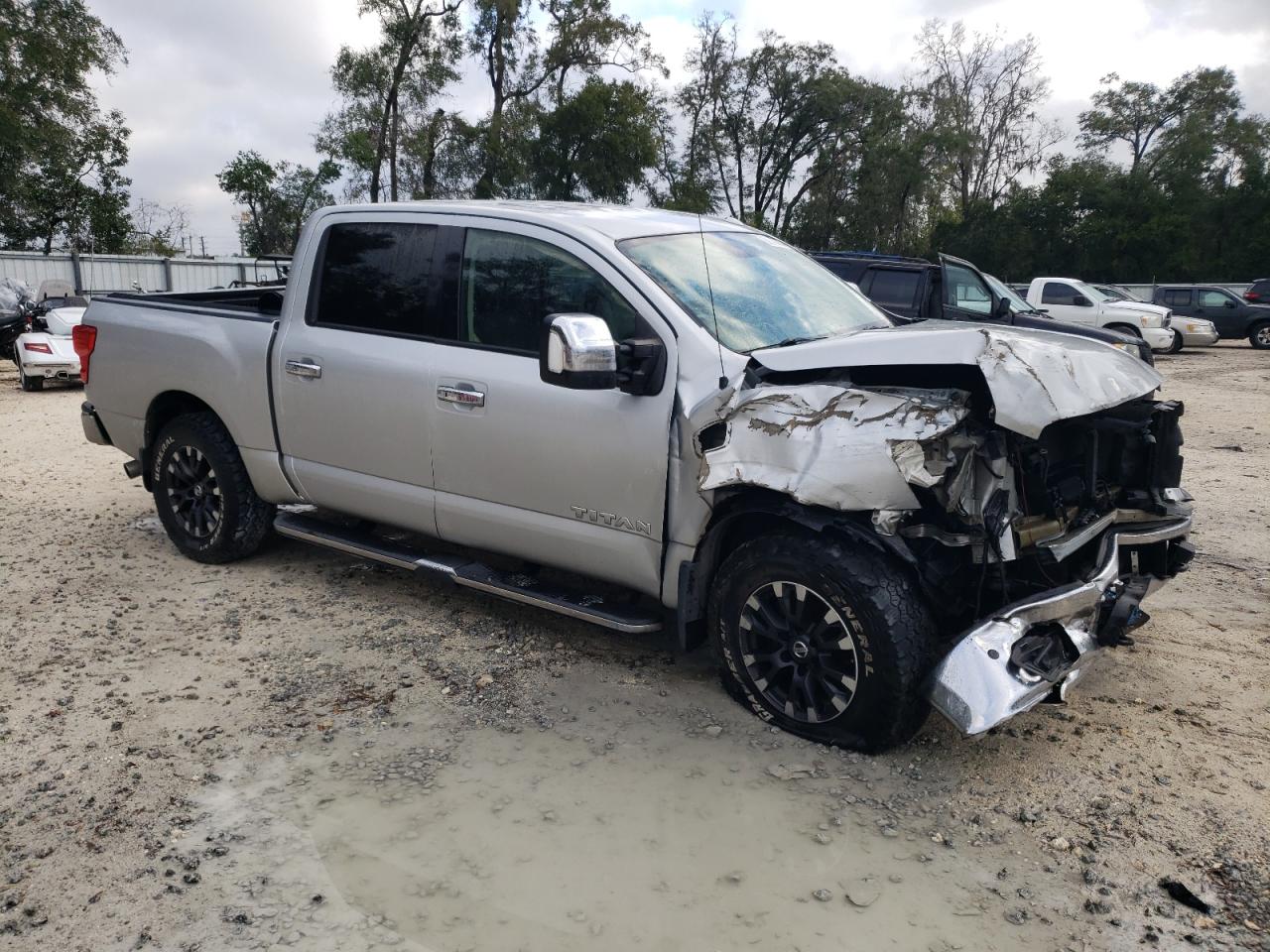 Lot #3048561940 2017 NISSAN TITAN SV