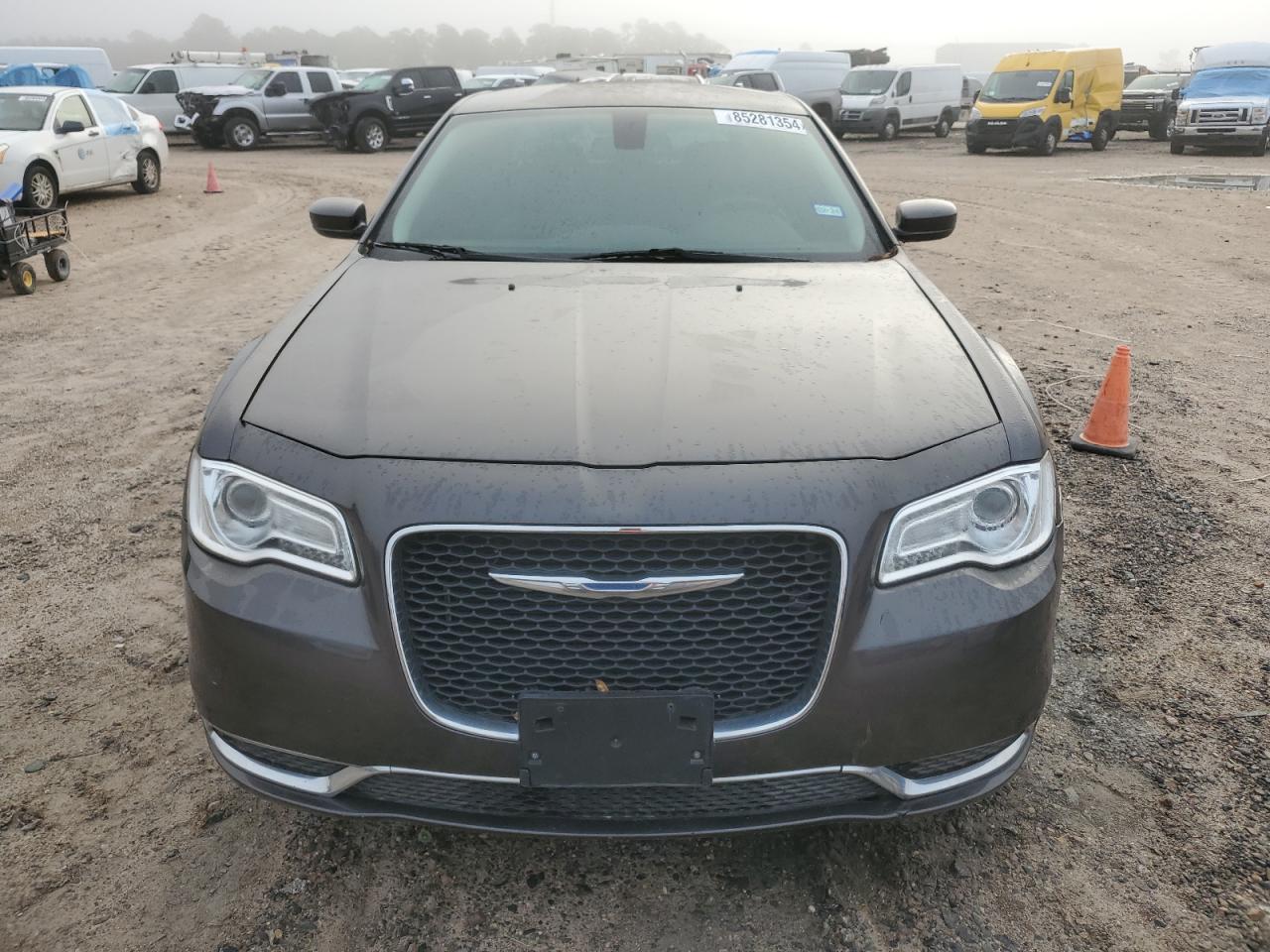 Lot #3026991803 2017 CHRYSLER 300 LIMITE