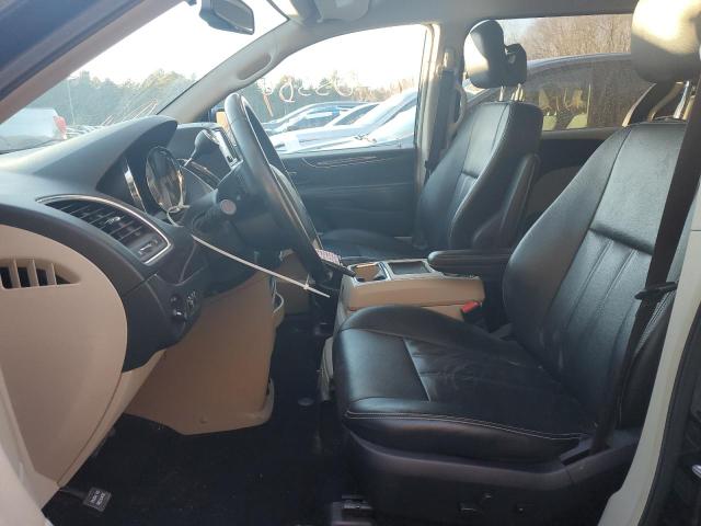 2016 CHRYSLER TOWN & COU - 2C4RC1BG2GR110594