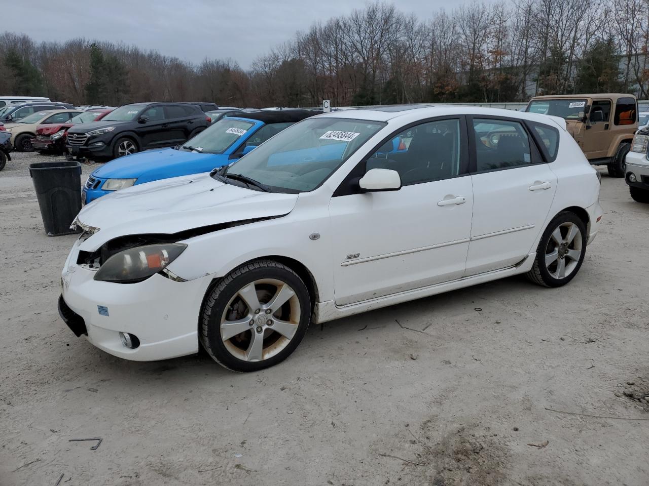 Lot #3034307061 2005 MAZDA 3 HATCHBAC