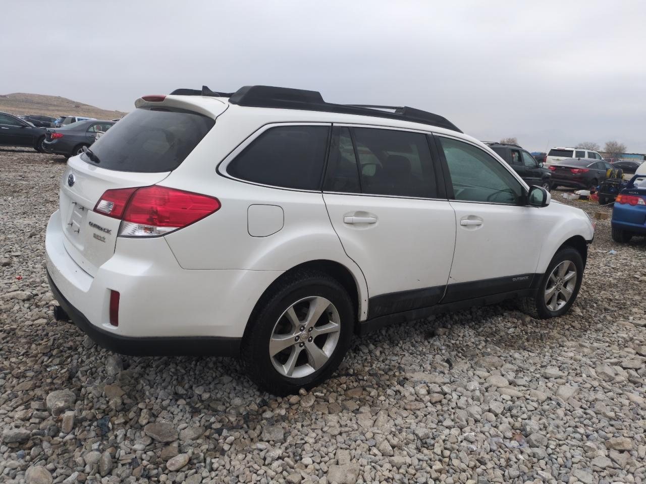 Lot #3034418764 2014 SUBARU OUTBACK 2.