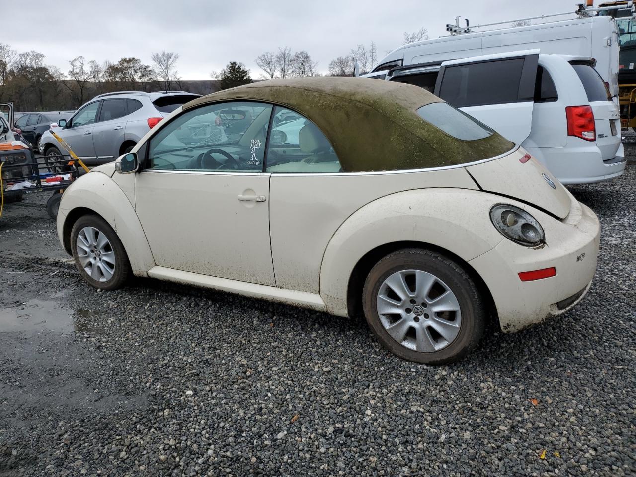 Lot #3027114818 2010 VOLKSWAGEN NEW BEETLE