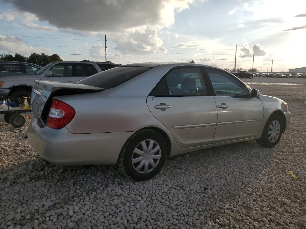 Lot #3036874056 2004 TOYOTA CAMRY LE