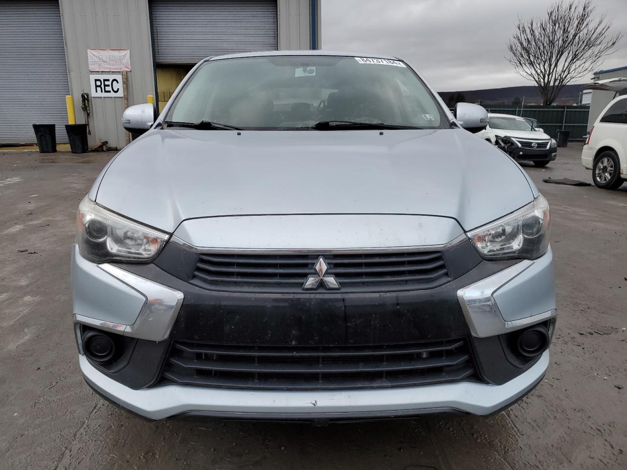 Lot #3030736135 2017 MITSUBISHI OUTLANDER