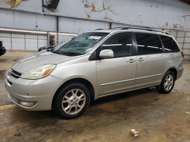 TOYOTA SIENNA XLE