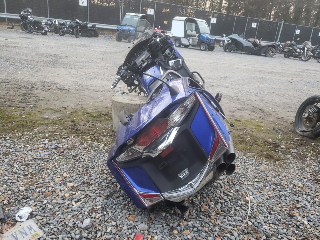 Lot #3034502776 2015 HONDA GL1800 B