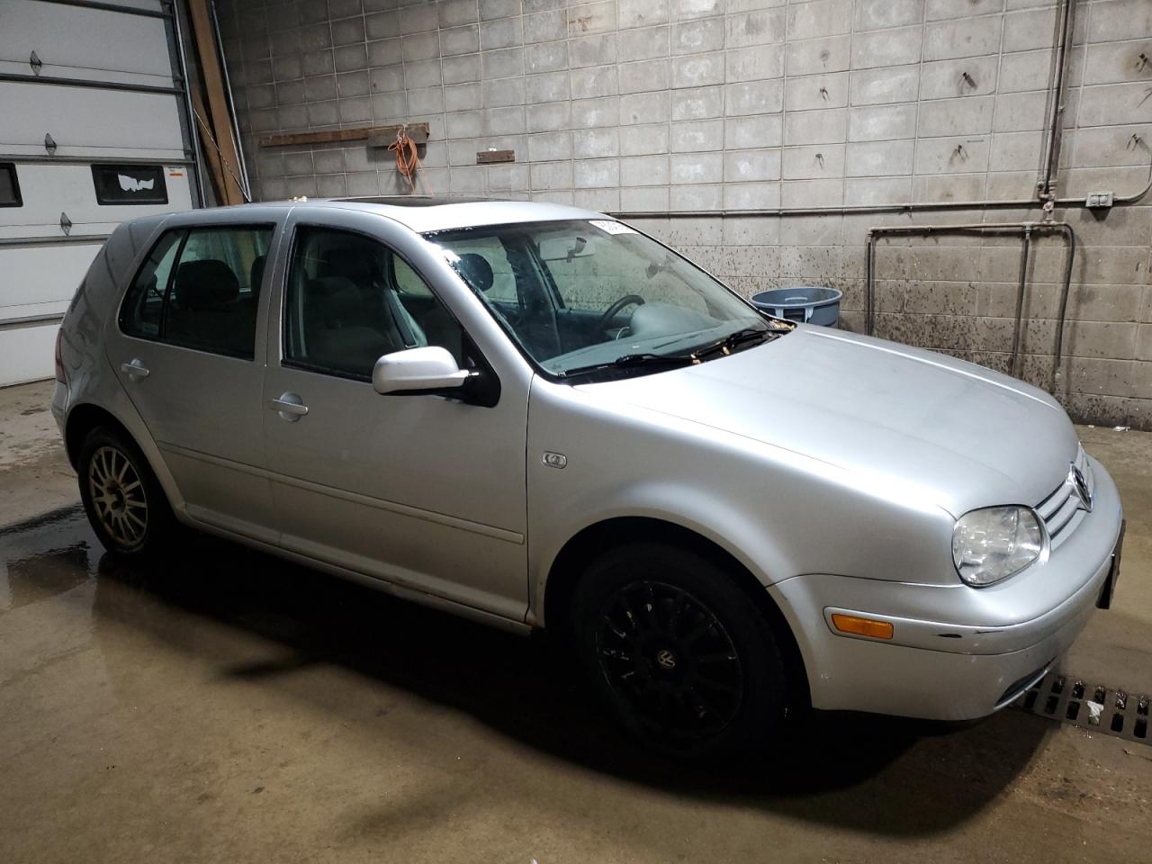 Lot #3023385290 2003 VOLKSWAGEN GOLF GLS