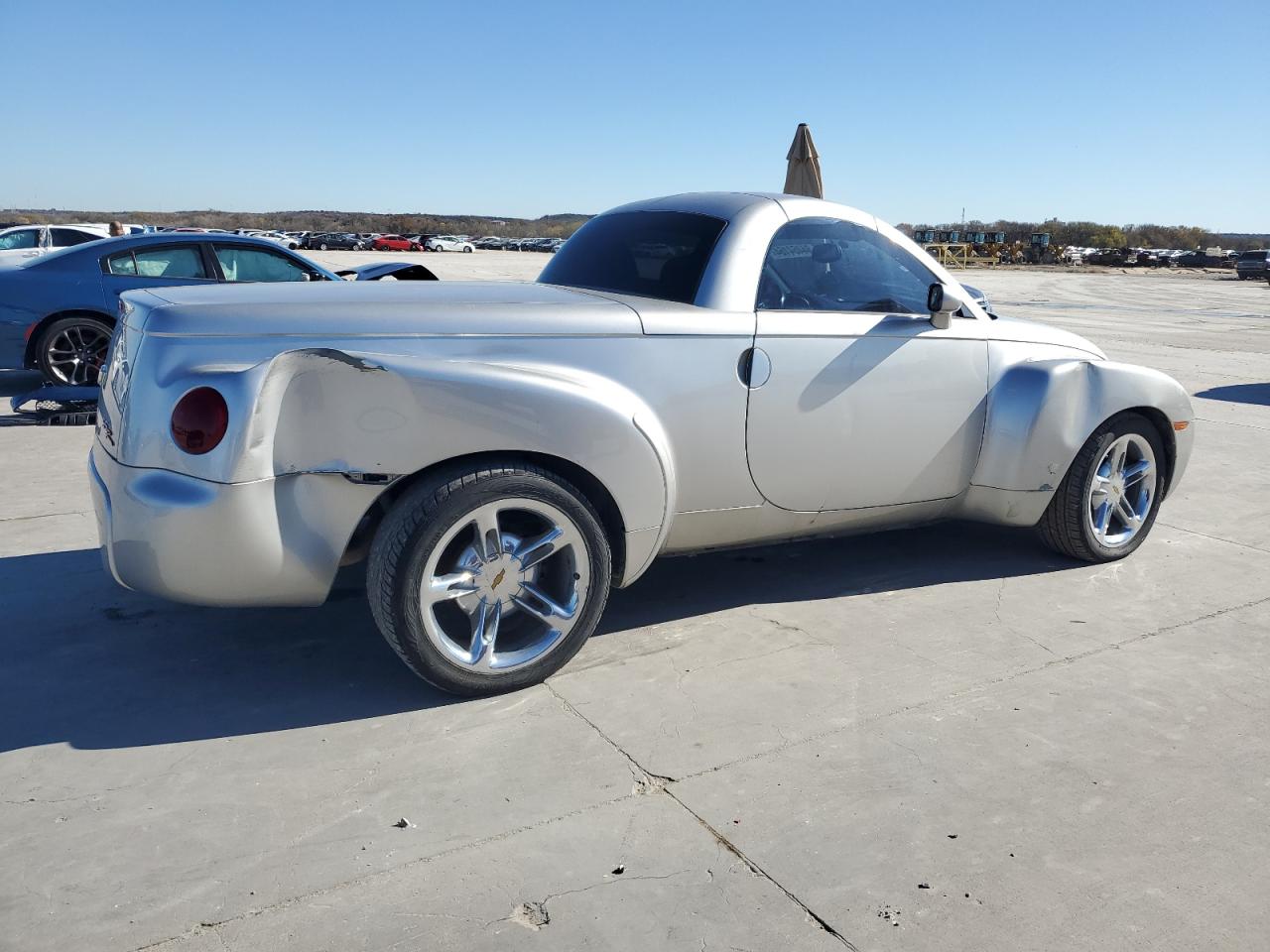 Lot #3030621121 2005 CHEVROLET SSR