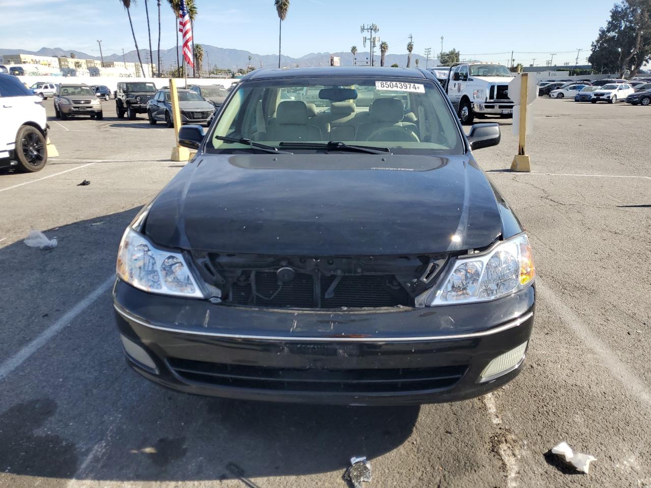 Lot #3028291827 2001 TOYOTA AVALON XL