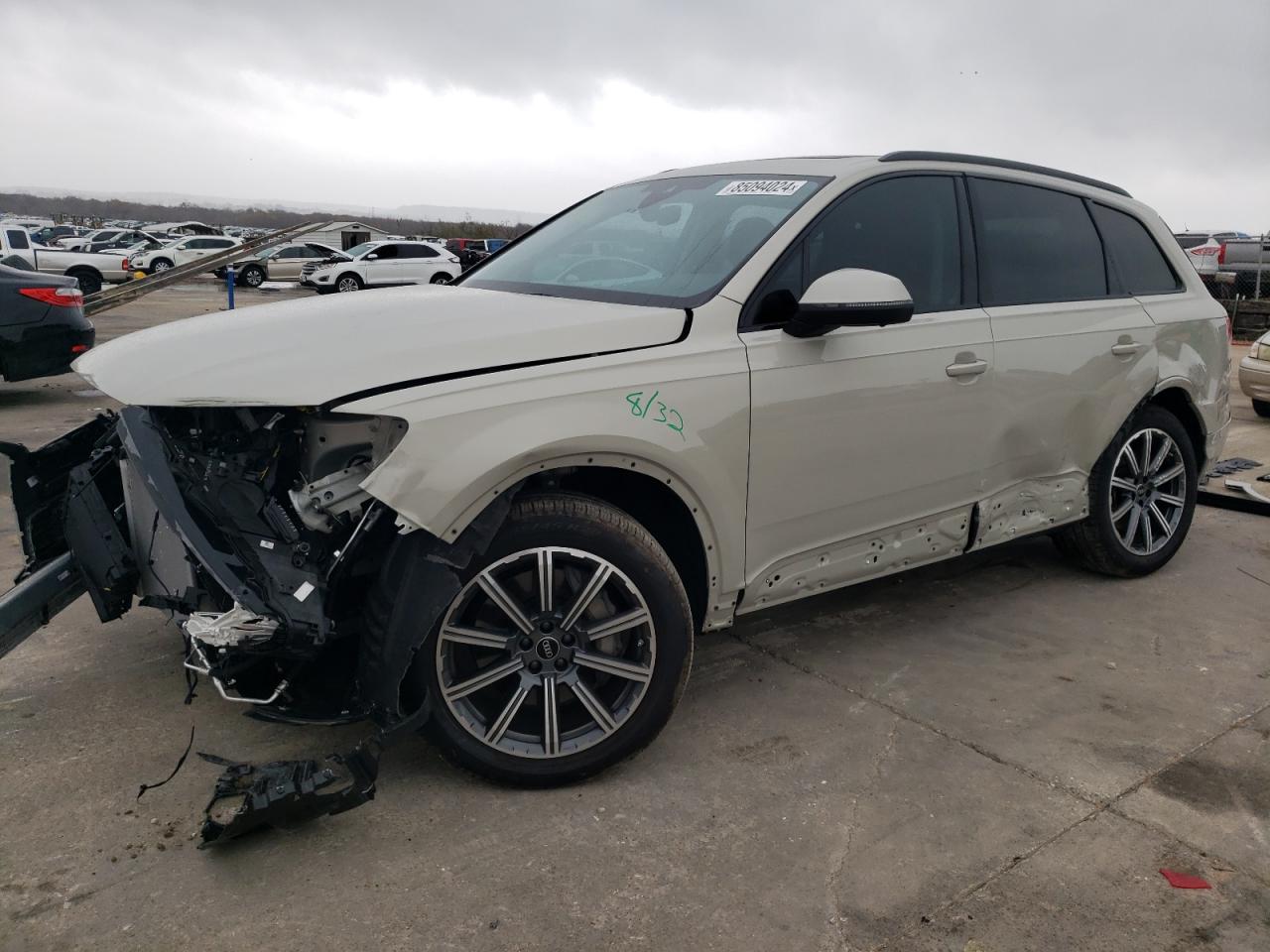  Salvage Audi Q7