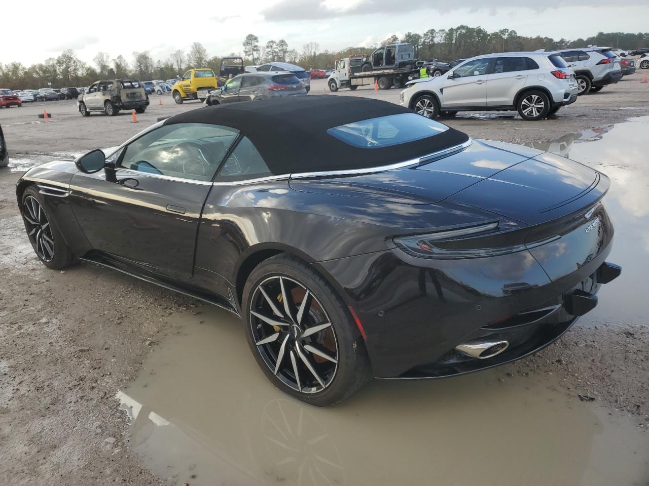 Lot #3026991809 2020 ASTON MARTIN DB11