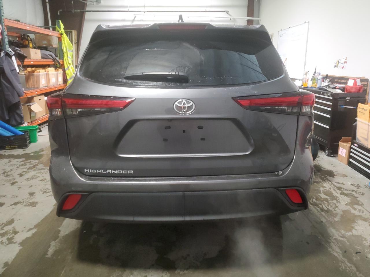 Lot #3034432734 2023 TOYOTA HIGHLANDER