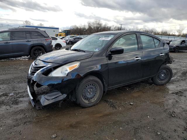 NISSAN VERSA S