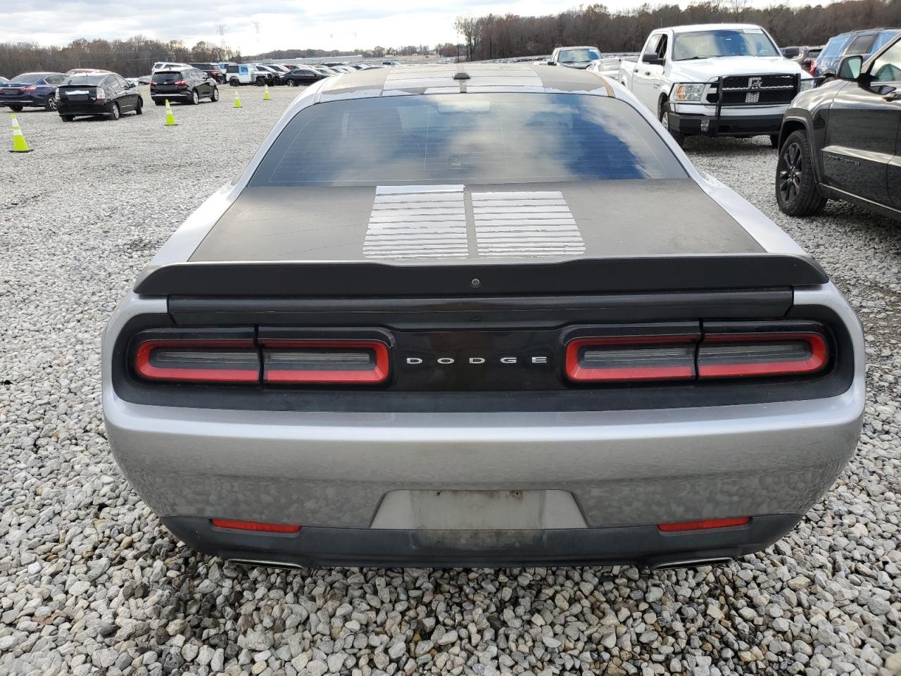 Lot #3029346686 2018 DODGE CHALLENGER