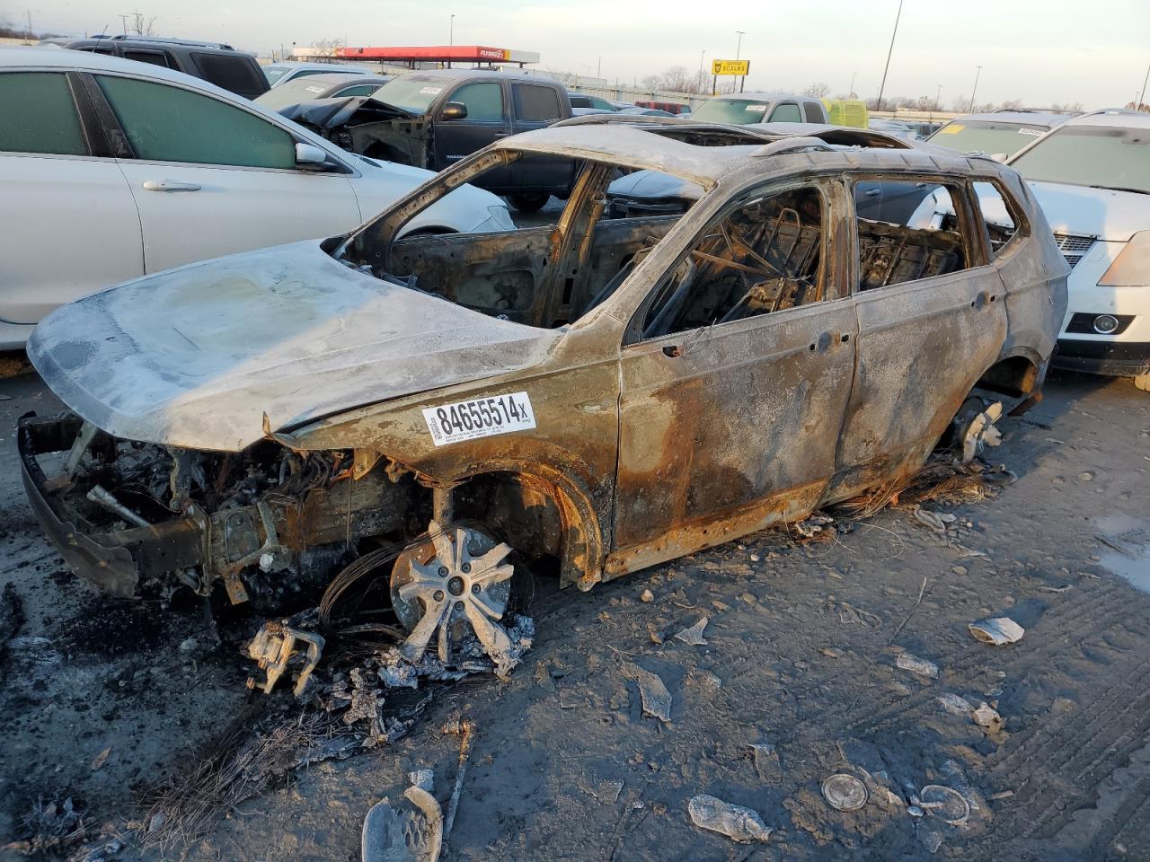 VOLKSWAGEN TIGUAN SEL R-LINE BLACK