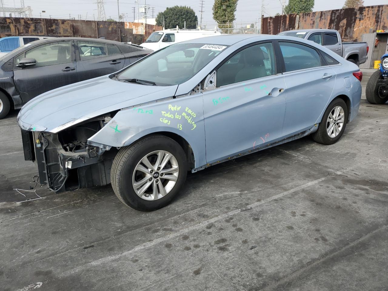  Salvage Hyundai SONATA