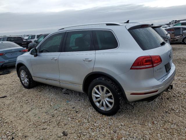 2016 VOLKSWAGEN TOUAREG SP WVGEF9BP2GD008196