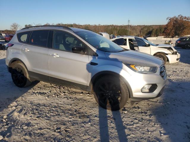 2017 FORD ESCAPE SE - 1FMCU0GD1HUE64649