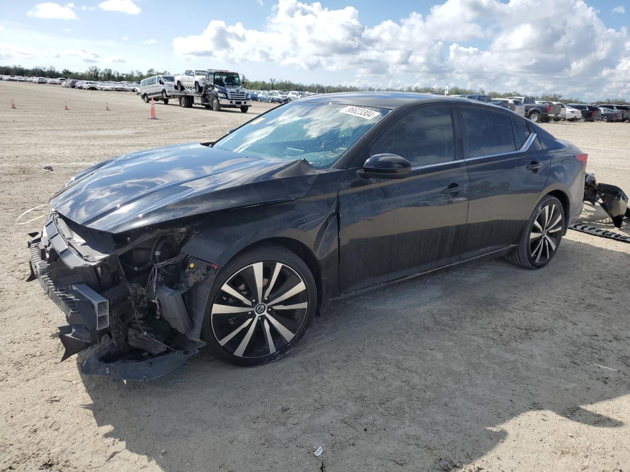  Salvage Nissan Altima