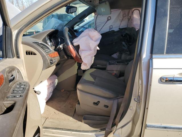 2016 CHRYSLER TOWN & COU - 2C4RC1BG4GR150451