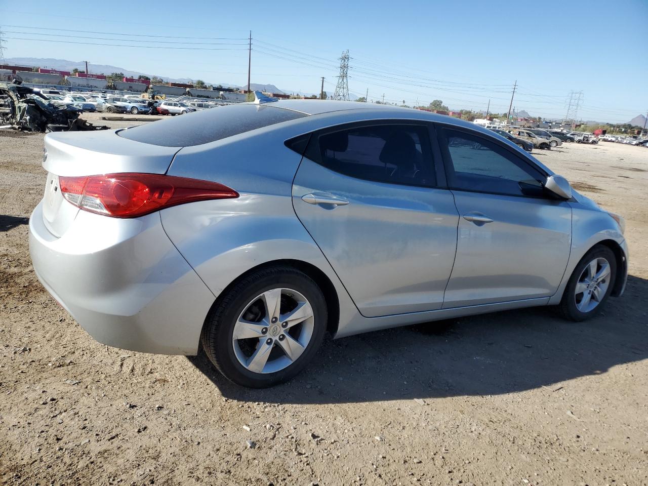 Lot #3037833279 2013 HYUNDAI ELANTRA GL