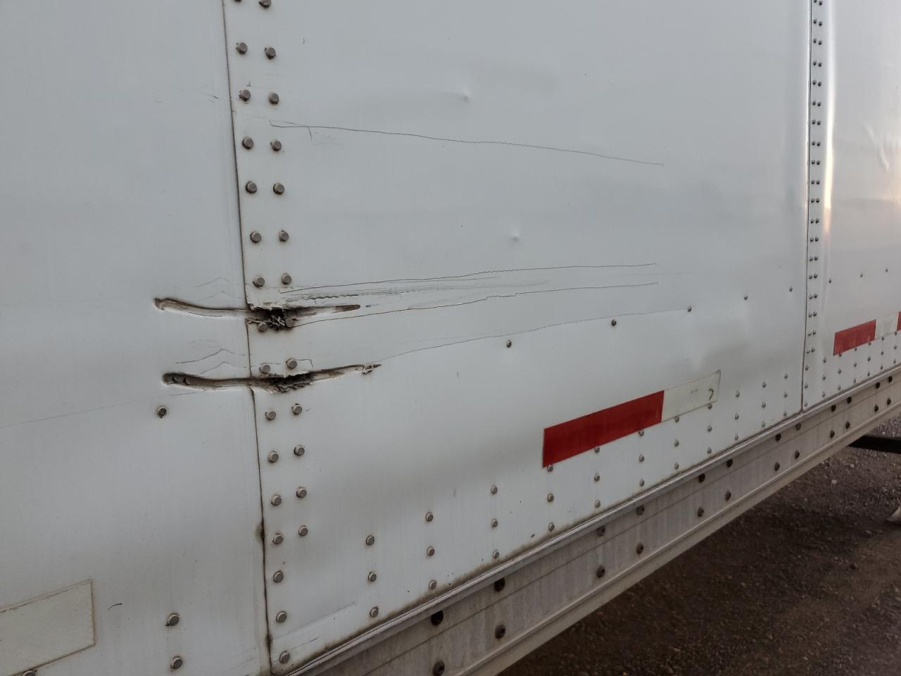 Lot #3048504878 2000 WABASH TRAILER