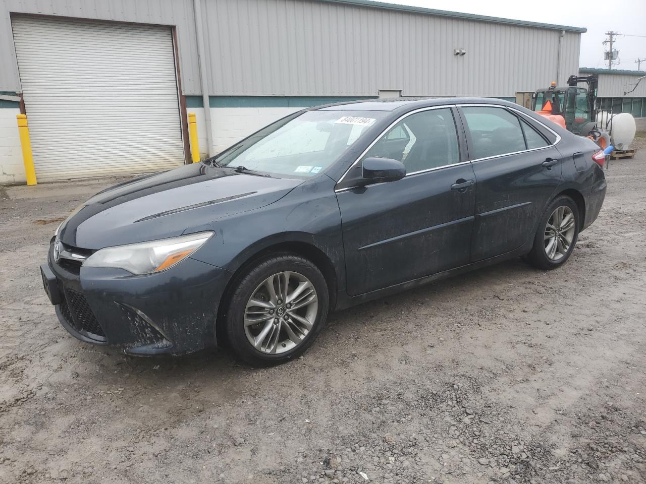 Lot #3027017887 2017 TOYOTA CAMRY LE