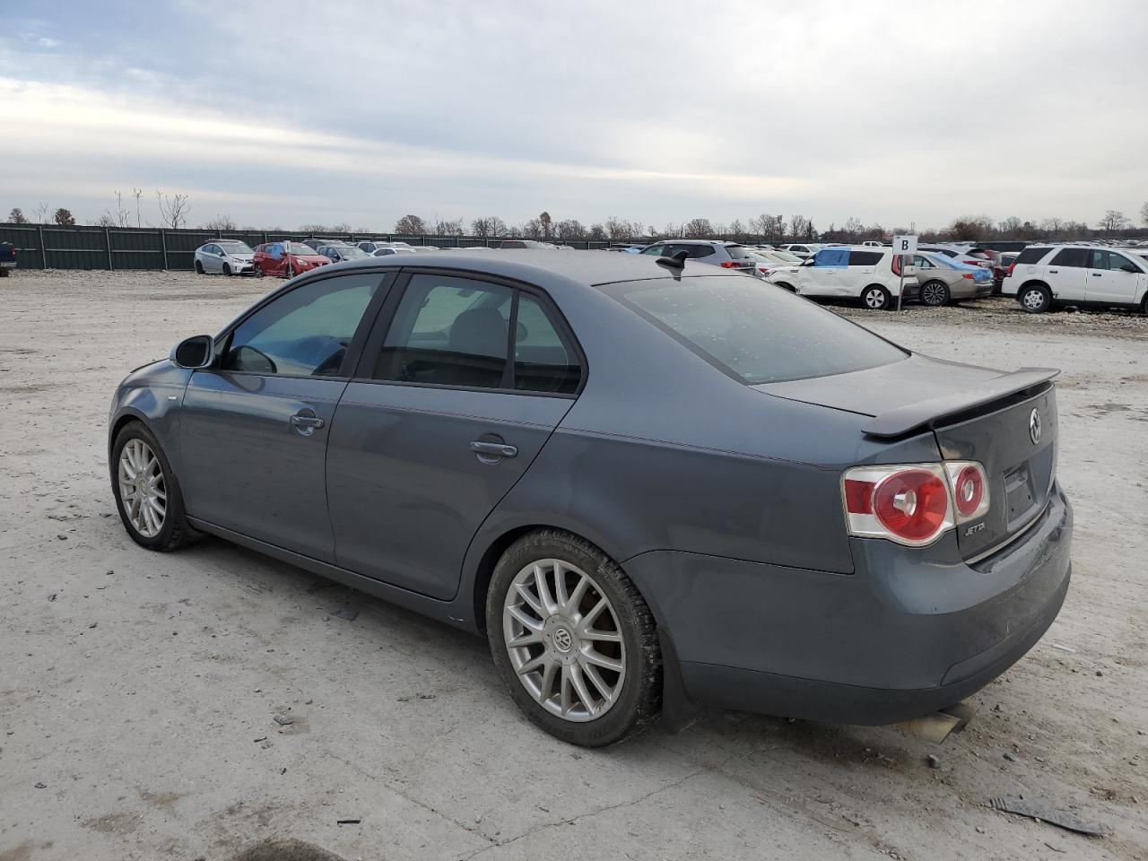 Lot #3026043976 2008 VOLKSWAGEN JETTA WOLF