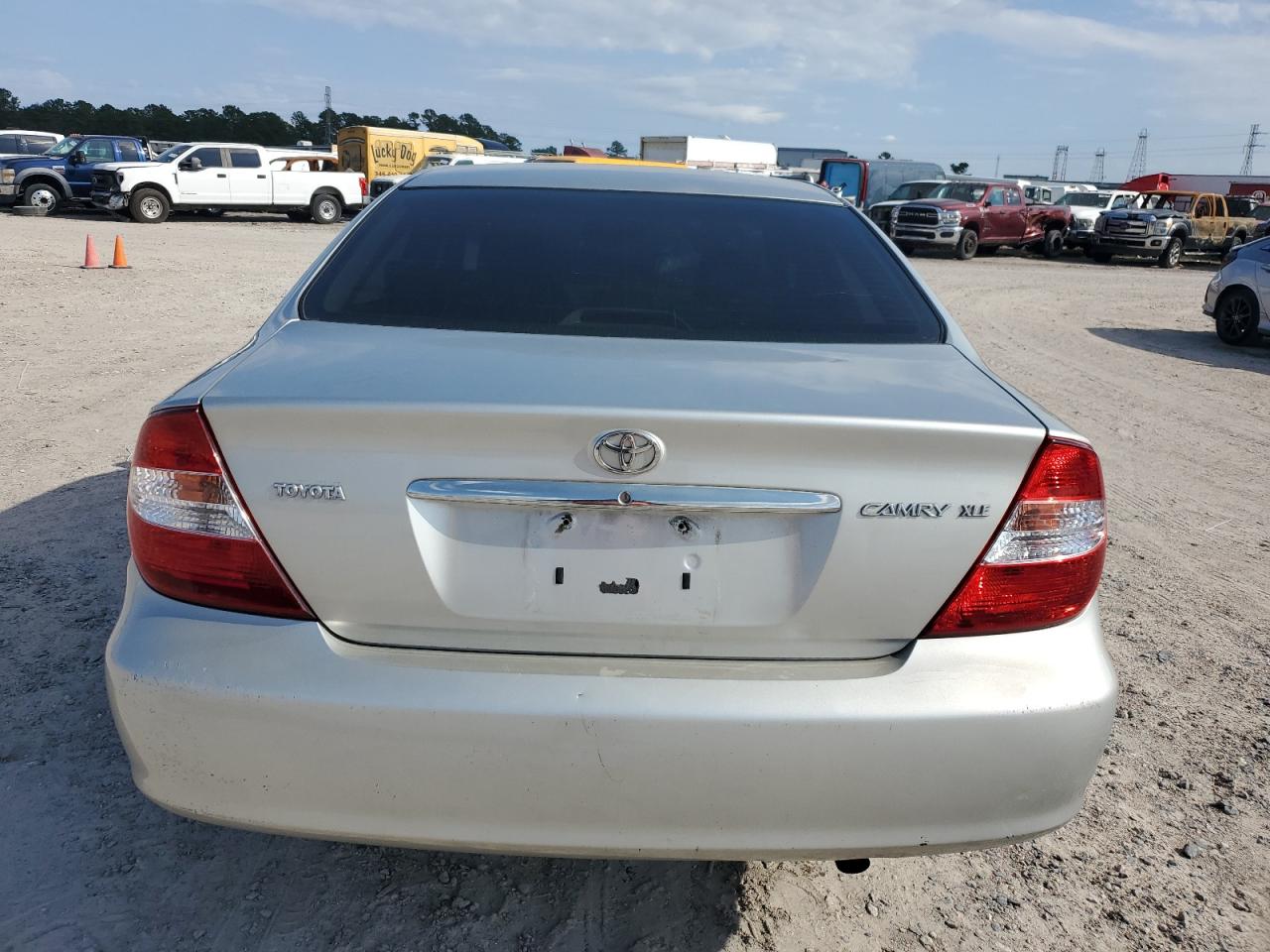 Lot #3036928741 2004 TOYOTA CAMRY LE