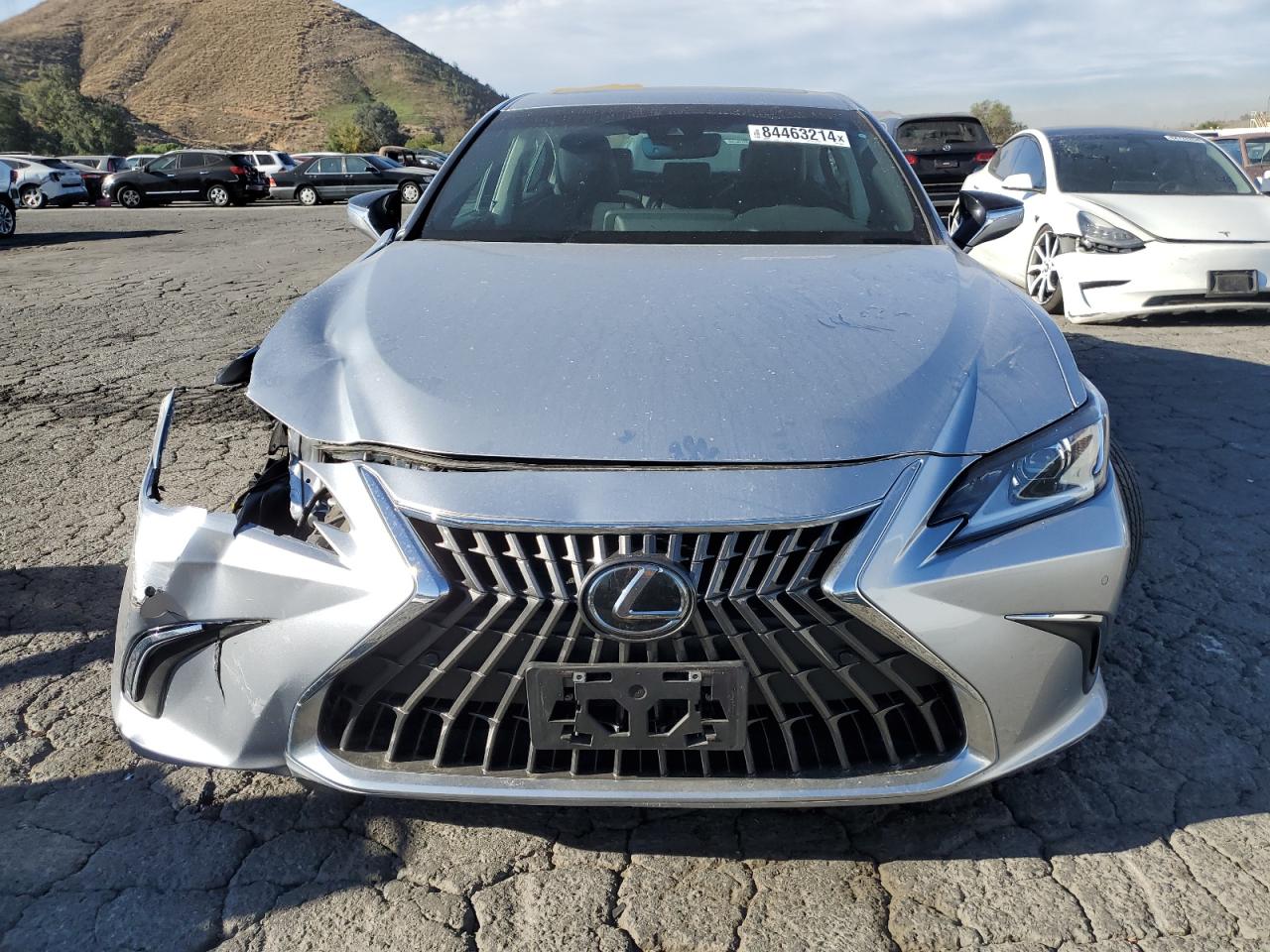 Lot #3026125265 2023 LEXUS ES 300H BA