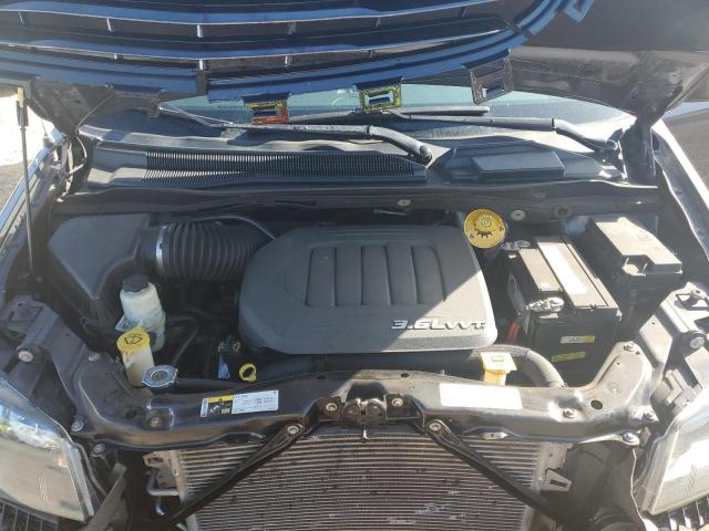 2015 CHRYSLER TOWN & COU - 2C4RC1HG9FR597654