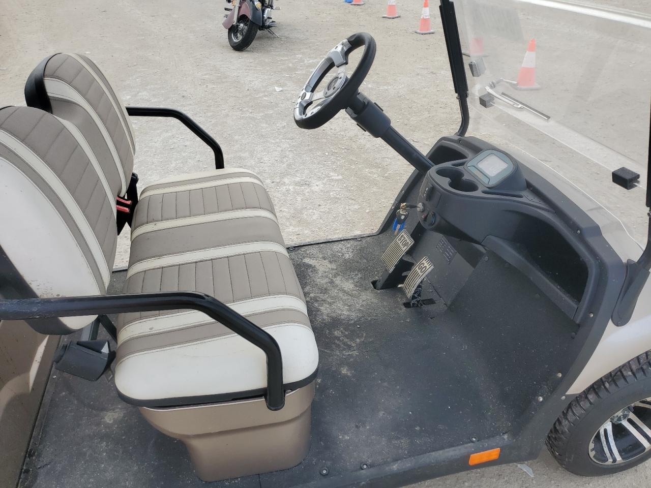 Lot #3045938254 2023 ICON GOLF CART