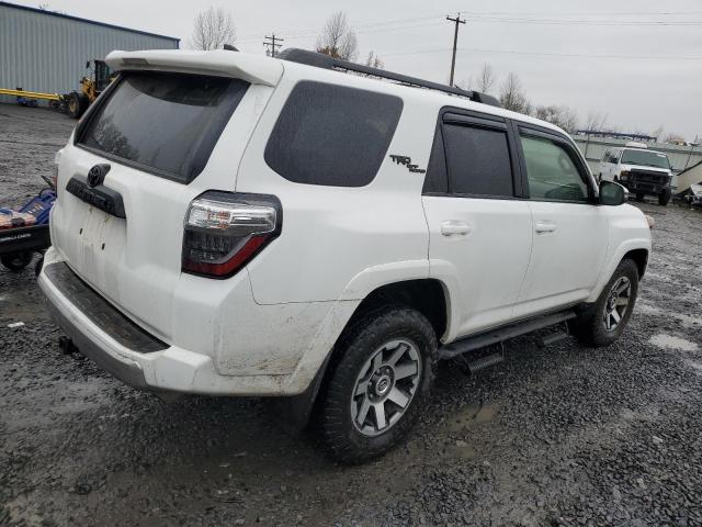 2022 TOYOTA 4RUNNER SR - JTERU5JR0N6068532