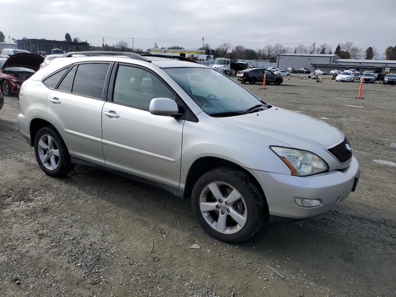 Lot #3033557107 2004 LEXUS RX 330