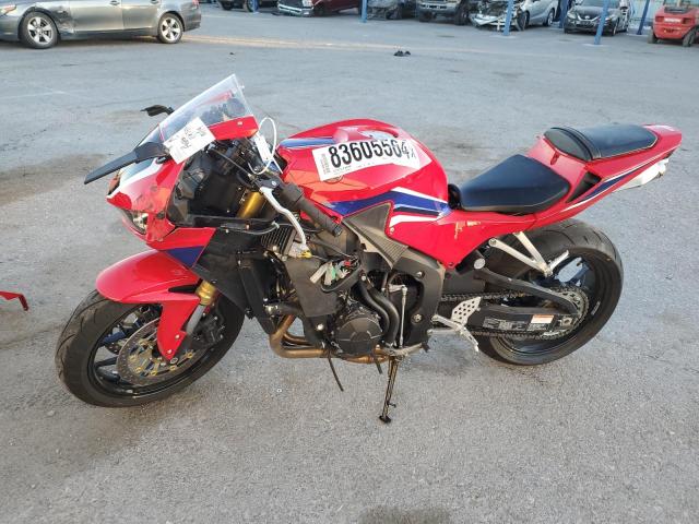 HONDA CBR600 RR 2024 red  gas JH2PC40J0RK100226 photo #4