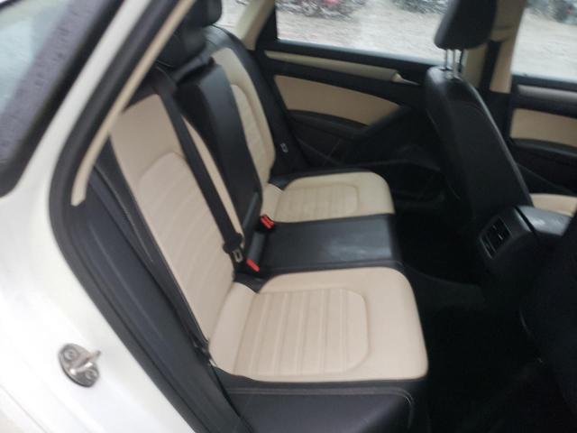 2015 VOLKSWAGEN PASSAT SE - 1VWBT7A3XFC028894
