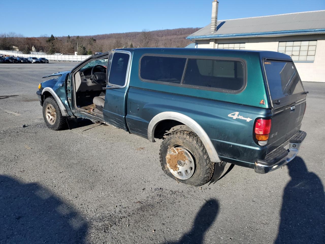 Lot #3033290824 2000 MAZDA B3000 CAB