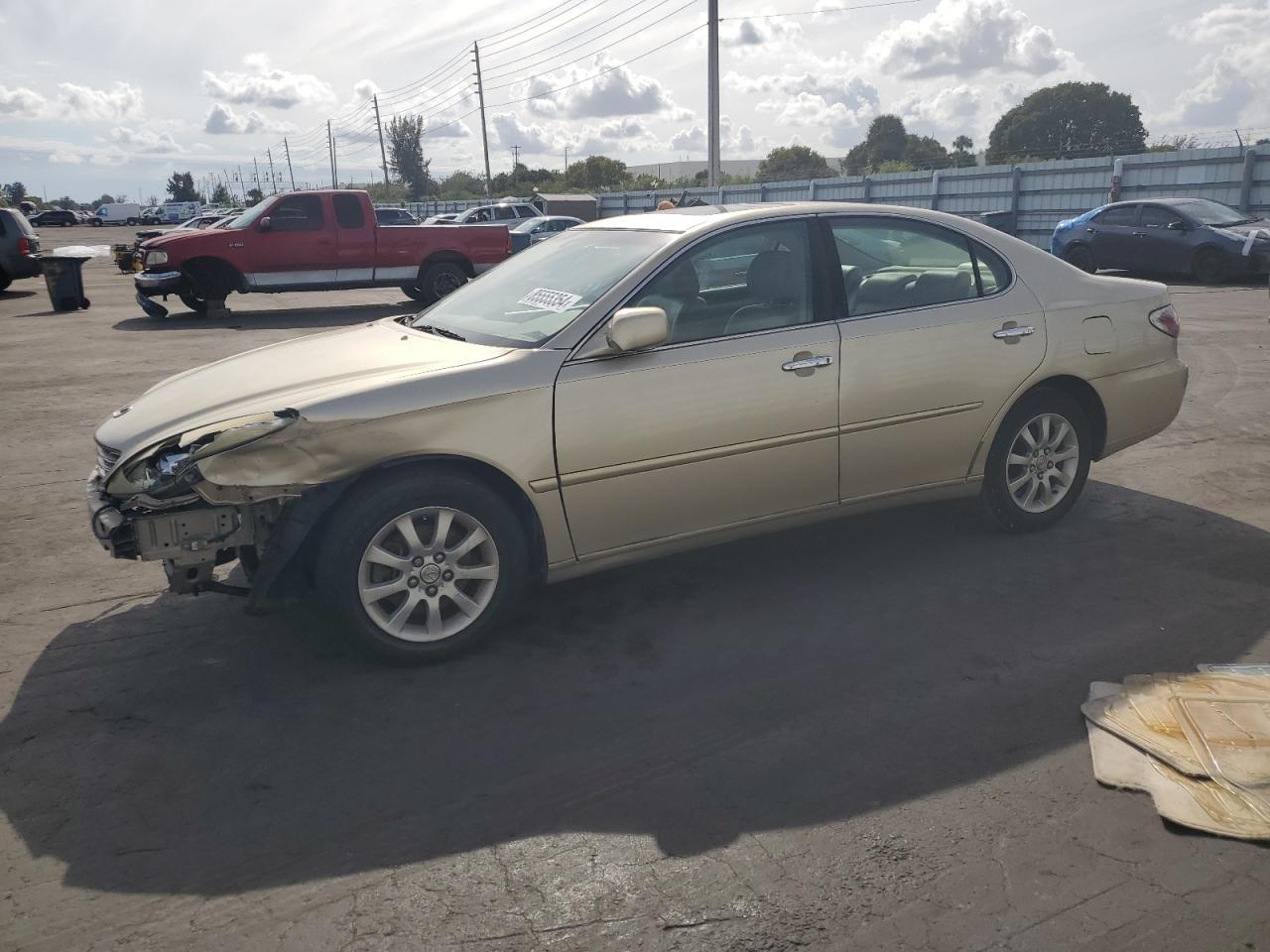 Lot #3038061207 2004 LEXUS ES 330