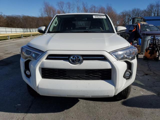 2023 TOYOTA 4RUNNER SR - JTEEU5JR6P5304320