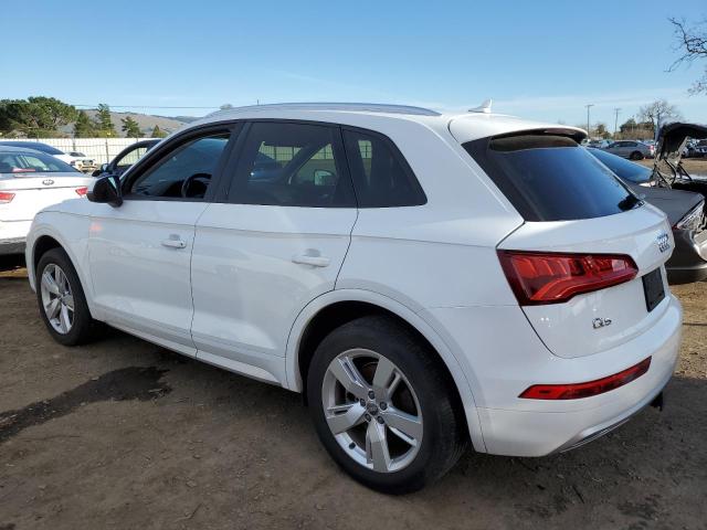 AUDI Q5 PREMIUM 2018 white  gas WA1ANAFY2J2020324 photo #3