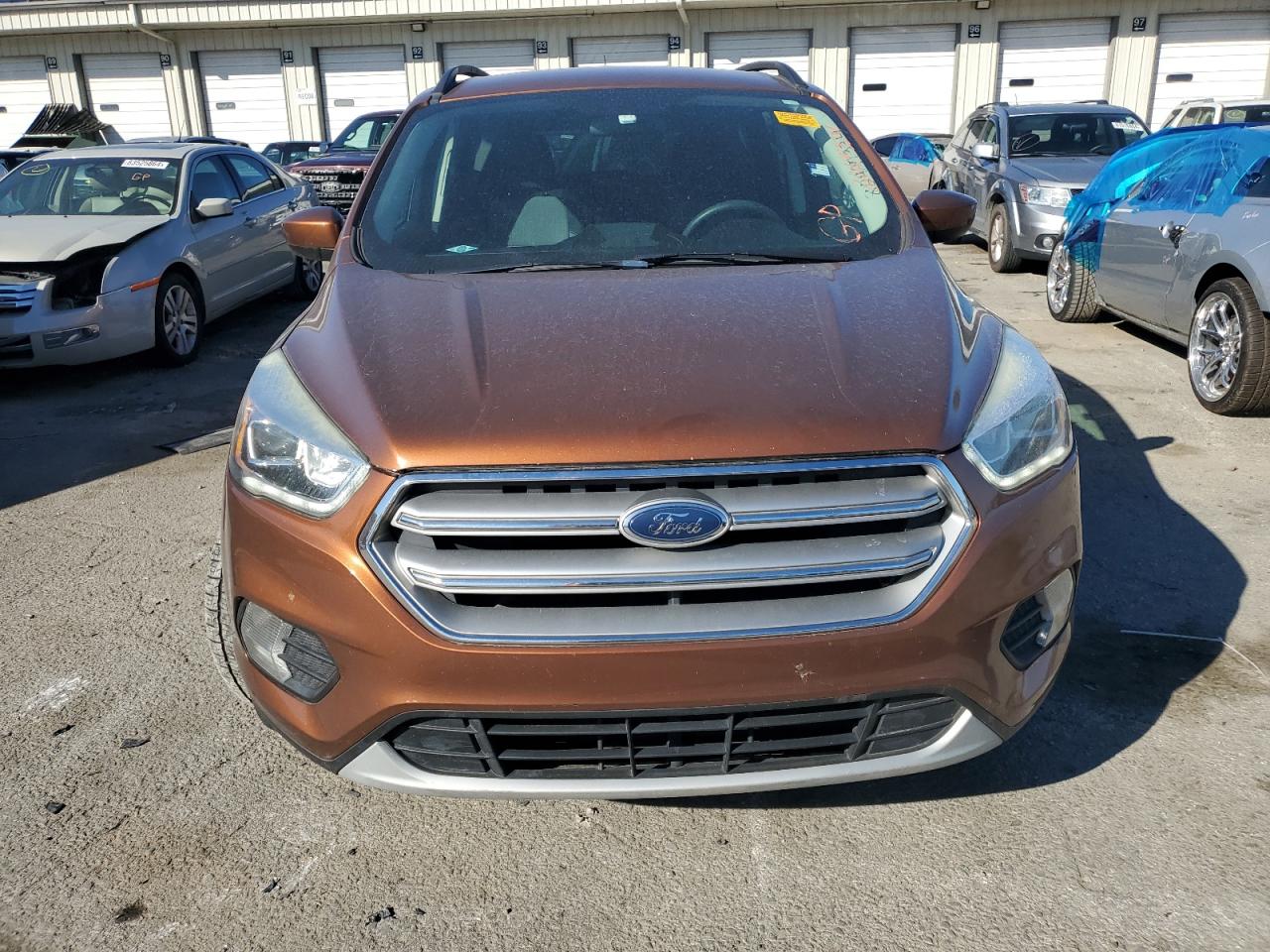 Lot #3025820312 2017 FORD ESCAPE SE