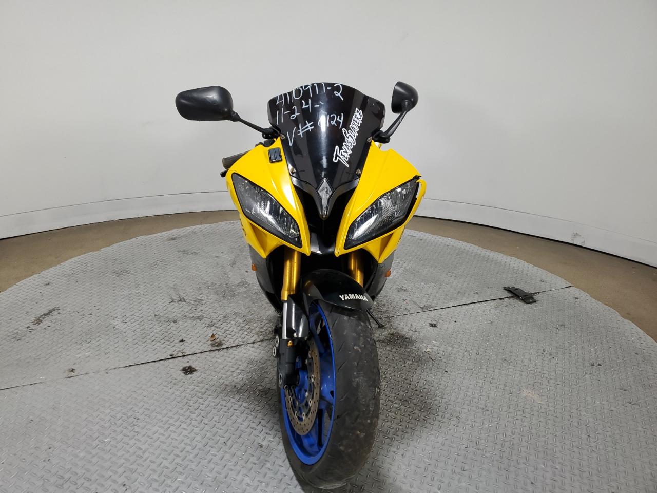 Lot #3034636394 2016 YAMAHA YZFR6