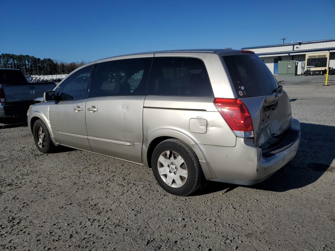 Lot #3026090166 2004 NISSAN QUEST S