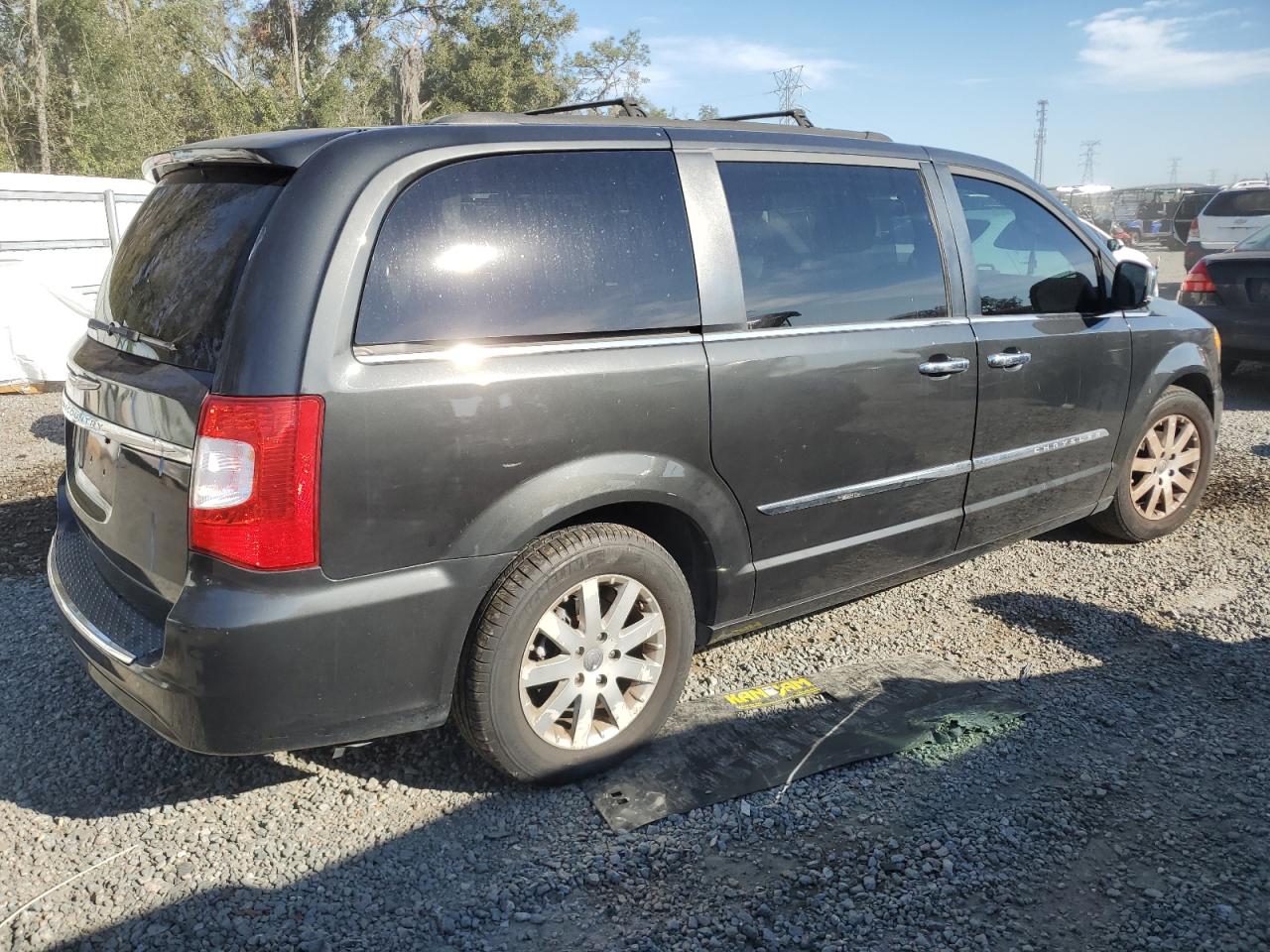 Lot #3033020997 2011 CHRYSLER TOWN & COU