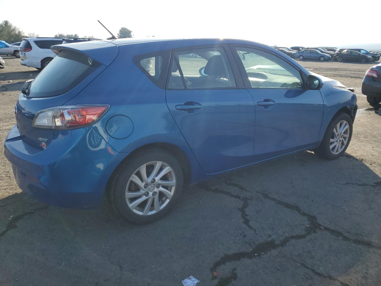 Lot #3045789699 2012 MAZDA 3 I