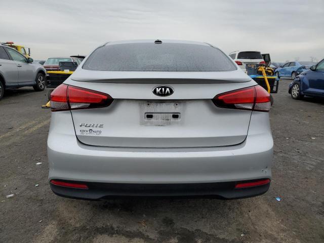 VIN 3KPFK4A70JE230461 2018 KIA FORTE no.6