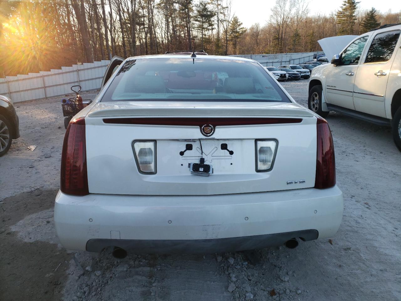 Lot #3049600678 2006 CADILLAC STS